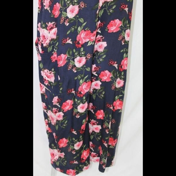 UMGEE SIZE LARGE NAVY FLORAL CROP CRIS CROSS ROMPER - Picture 5 of 12